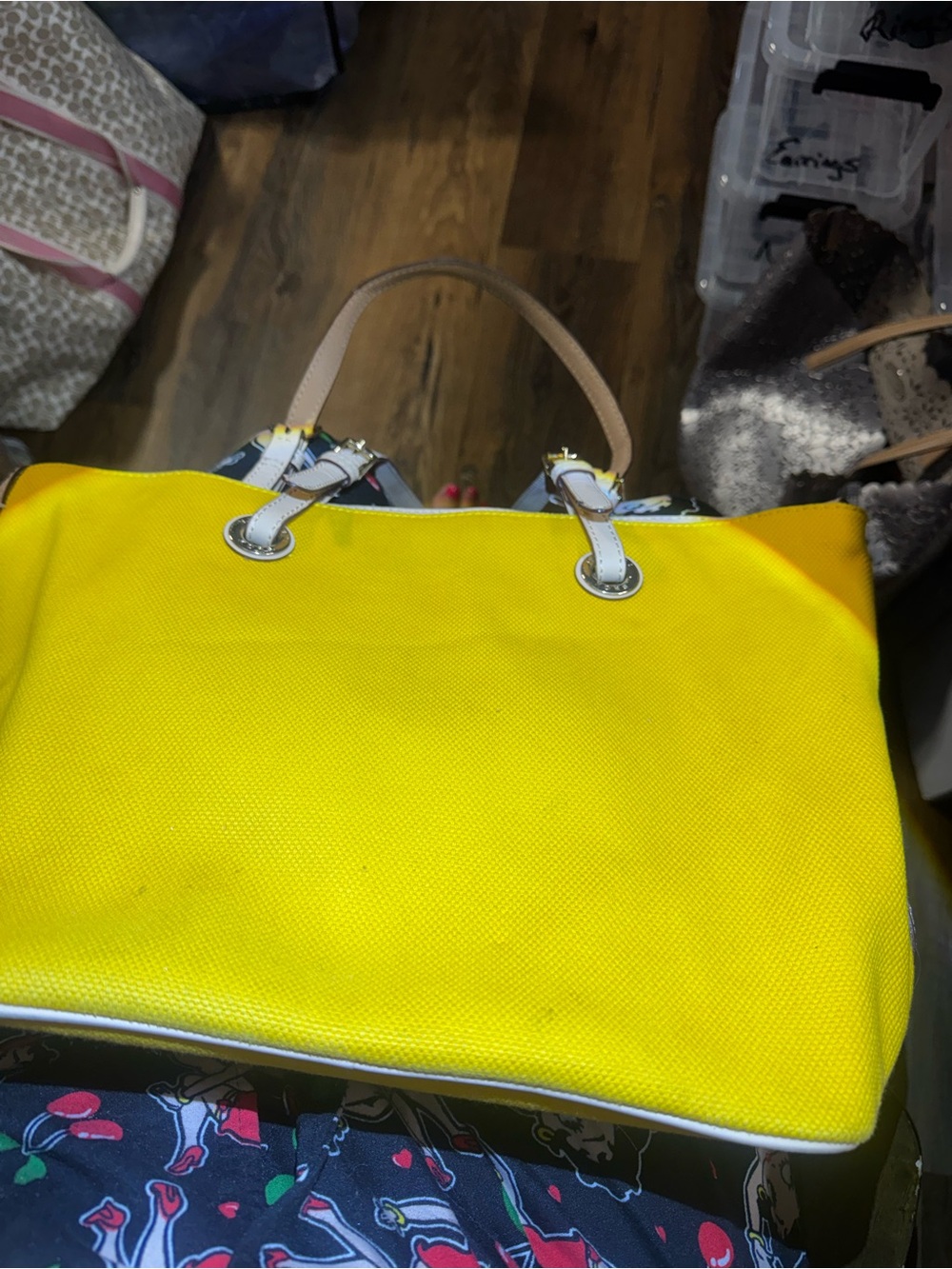 Michael Kors Mustard Canvas Tote with Tan Leather Straps - Picture 4 of 13
